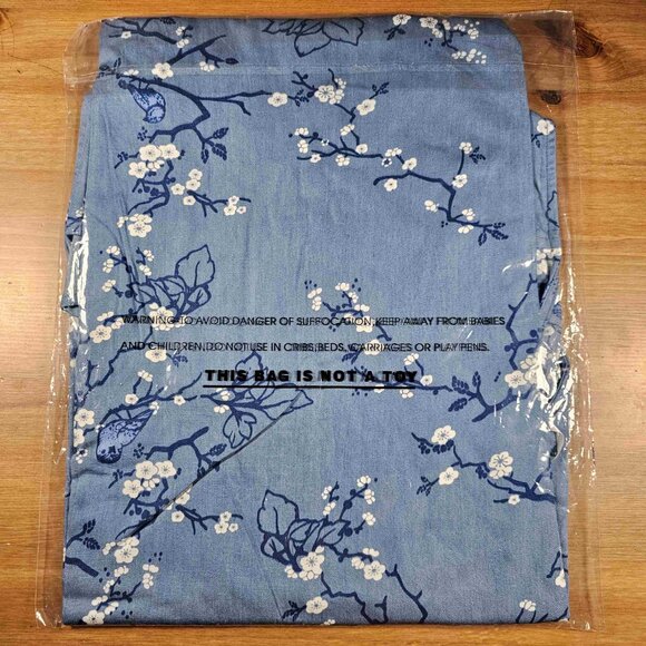 Papillon Cherry Blossom and Bird Print Collared Shirt, Women's, Medium, Blue - Picture 4 of 5